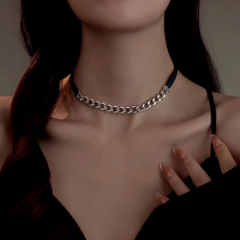 Elegant Black Leather Chain Choker