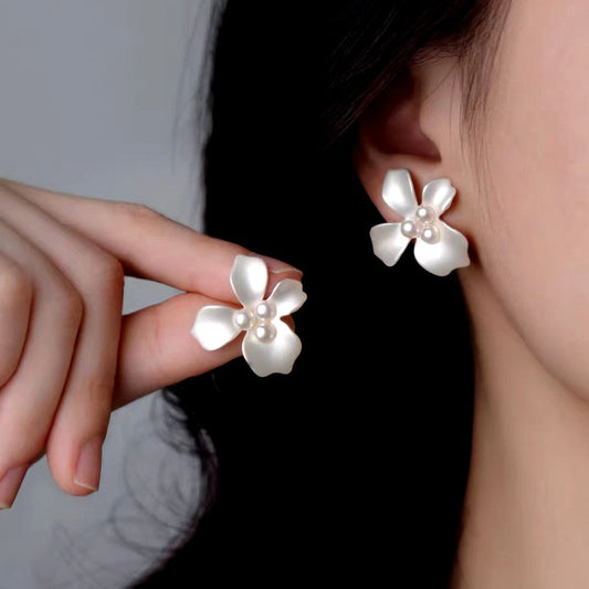 Sterling Silver Pearl Flower Stud Earrings