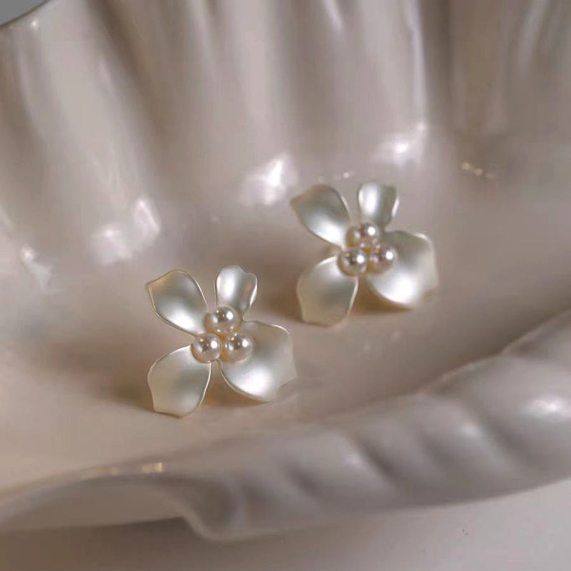 Sterling Silver Pearl Flower Stud Earrings